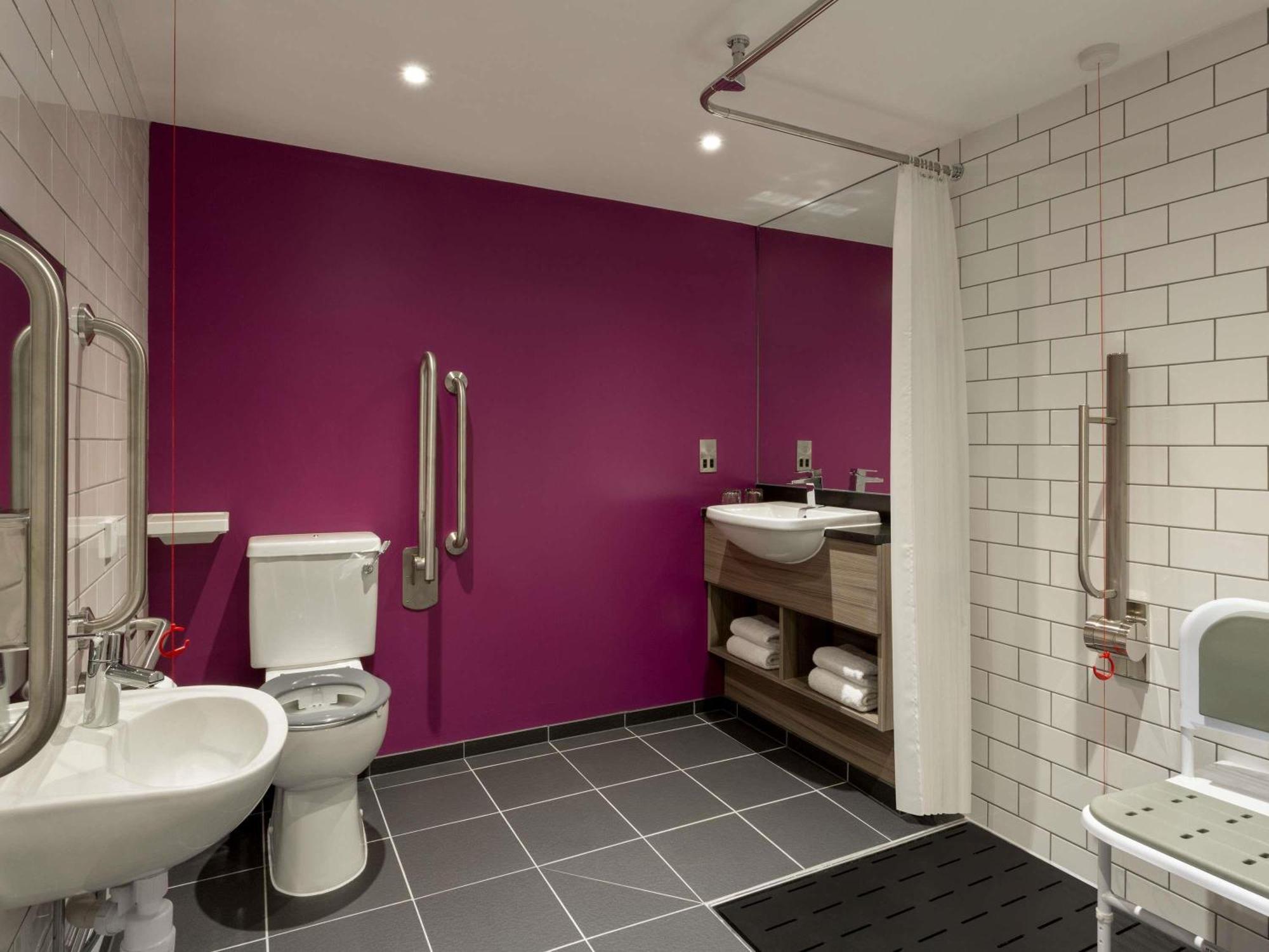 Hotel Ibis Styles 3*